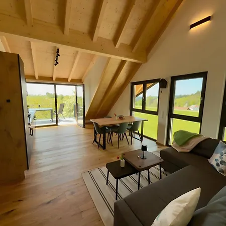 Steinackerhof Dachsberg * Wolpadingen